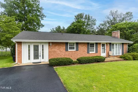 114 Brookdale Dr Johnson City Tn 37601, Johnson City, TN 37601