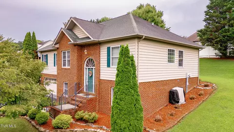 1560 Rock Springs Road Kingsport Tn 37664, Kingsport, TN 37664