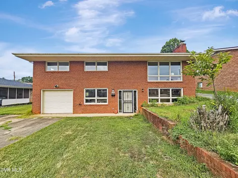 1008 Lake Street Kingsport Tn 37660, Kingsport, TN 37660