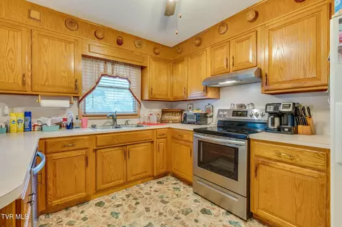 205 Fordtown Road Fall Branch Tn 37656, Fall Branch, TN 37656 photo 8