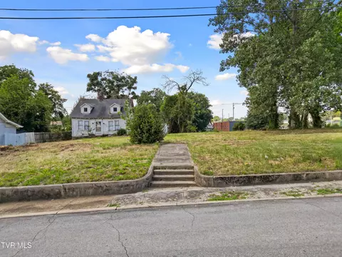 Exterior - 205 Hall Street Greeneville Tn 37745, Greeneville, TN 37745 photo 3 of 7