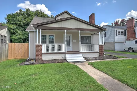 1677 Jefferson Avenue Kingsport Tn 37664, Kingsport, TN 37664