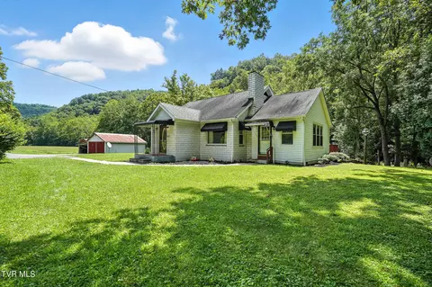 7742 S Fork Rd Pound Va 24279, Pound, VA 24279 photo 6