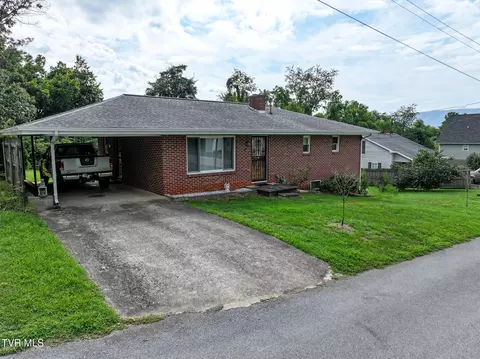 400 Kaywood Avenue Mount Carmel Tn 37645, Mount Carmel, TN 37645