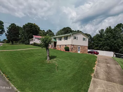 450 Sioux Trail Greeneville Tn 37743, Greeneville, TN 37743