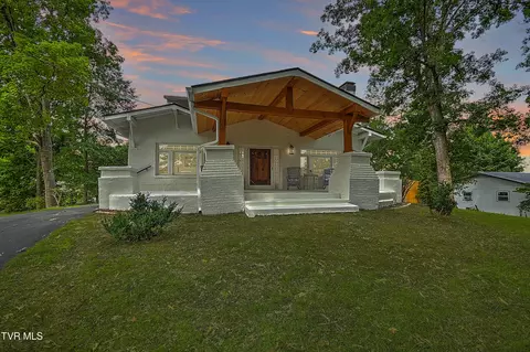 1119 Grove Street Elizabethton Tn 37643, Elizabethton, TN 37643