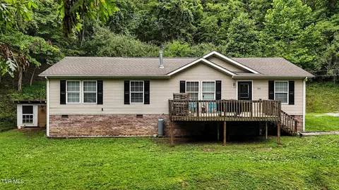 341 Skeetrock Road Clintwood Va 24228, Clintwood, VA 24228
