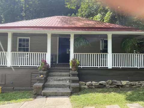 1317 SW Chapman Street Norton Va 24273, Norton, VA 24273