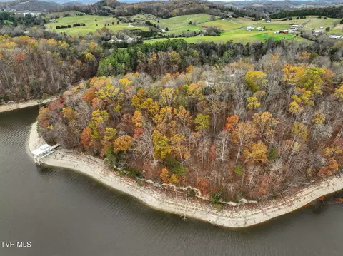 121 Pointe Drive Piney Flats Tn 37686, Piney Flats, TN 37686 photo 14