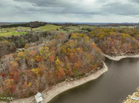 121 Pointe Drive Piney Flats Tn 37686, Piney Flats, TN 37686 photo 18