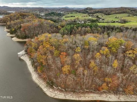 121 Pointe Drive Piney Flats Tn 37686, Piney Flats, TN 37686 photo 12