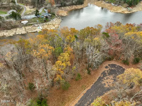 121 Pointe Drive Piney Flats Tn 37686, Piney Flats, TN 37686 photo 2
