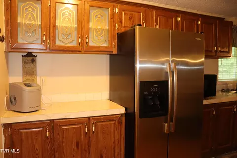 Kitchen - 2004 Derby Road Appalachia Va 24216, Appalachia, VA 24216 photo 7 of 7