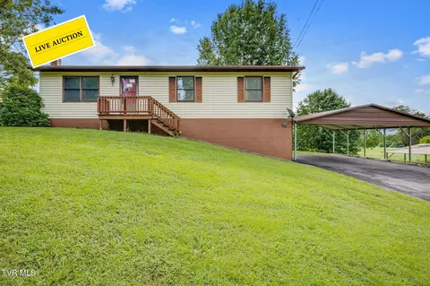 134 Aviation Drive Drive Elizabethton Tn 37643, Elizabethton, TN 37643