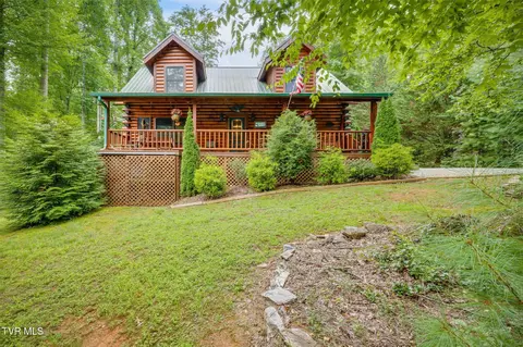 505 Escape Mountain Road Hampton Tn 37658, Hampton, TN 37658