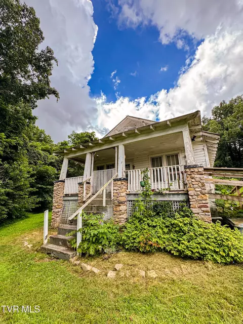 119 Loveless Road Elizabethton Tn 37643, Elizabethton, TN 37643