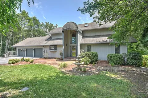 312 Charlie Avenue Piney Flats Tn 37686, Piney Flats, TN 37686