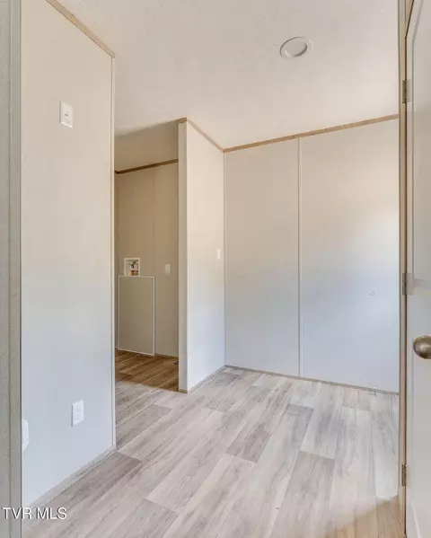 Entry Way - 2145 Oakwood Road Midway Tn 37809, Midway, TN 37809 photo 1 of 1