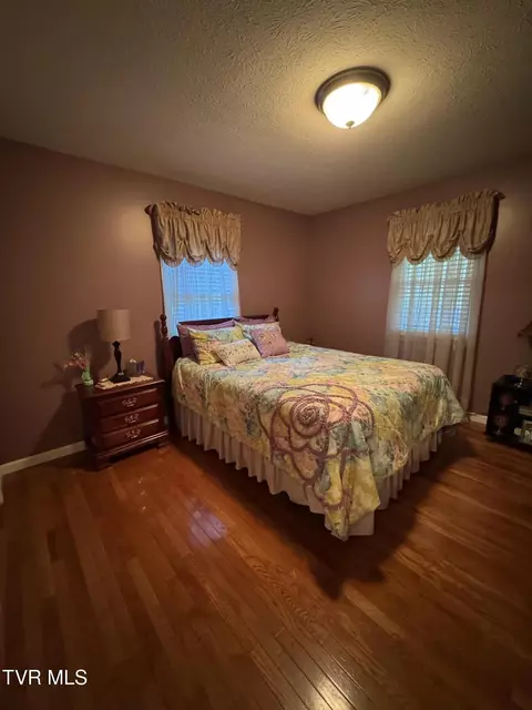 Bedroom - 116 Hasty Boulevard Erwin Tn 37650, Erwin, TN 37650 photo 3 of 5