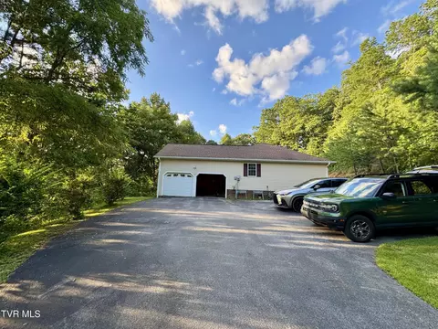 Exterior - 116 Hasty Boulevard Erwin Tn 37650, Erwin, TN 37650 photo 6 of 14
