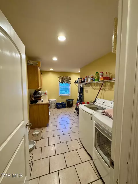 Other - 116 Hasty Boulevard Erwin Tn 37650, Erwin, TN 37650 photo 4 of 10
