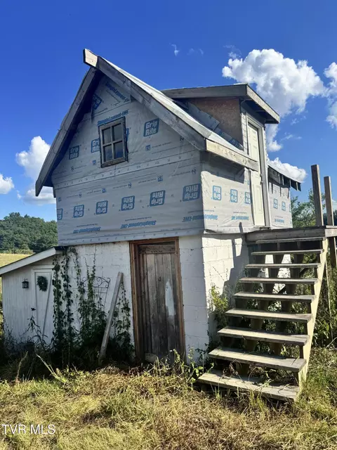 1430 Roaring Fork Road Greeneville Tn 37745, Greeneville, TN 37745 photo 5
