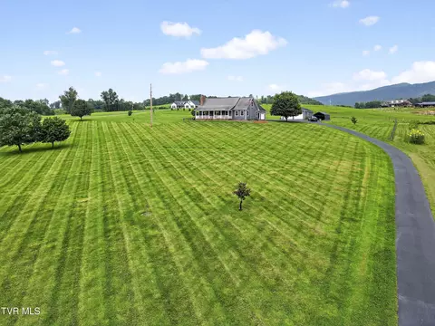 840 Fox Valley Road Marion Va 24354, Marion, VA 24354