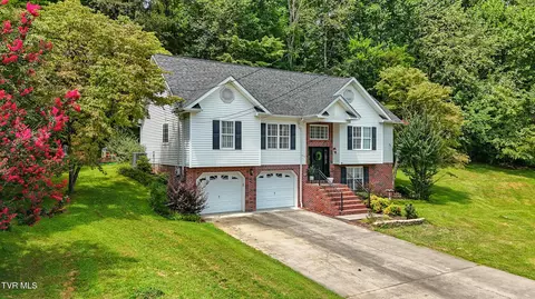 412 Woodberry Circle Kingsport Tn 37663, Kingsport, TN 37663