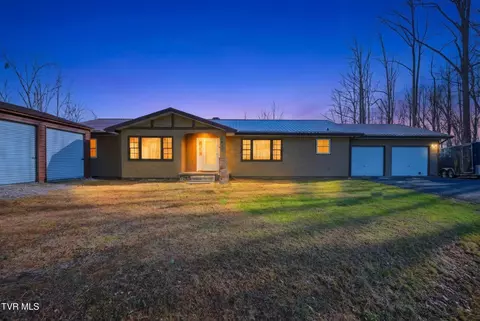 9616 Mountain Cove Road Pound Va 24279, Pound, VA 24279
