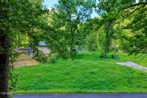 Exterior - 4026 Horton Ford Road Eidson Tn 37731, Eidson, TN 37731 photo 3 of 10