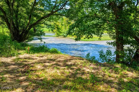 View/Area - 4026 Horton Ford Road Eidson Tn 37731, Eidson, TN 37731 photo 2 of 14