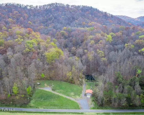 928 Millers Bluff Road Surgoinsville Tn 37873, Surgoinsville, TN 37873