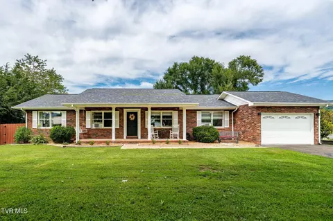 442 Adams Road Mountain City Tn 37683, Mountain City, TN 37683
