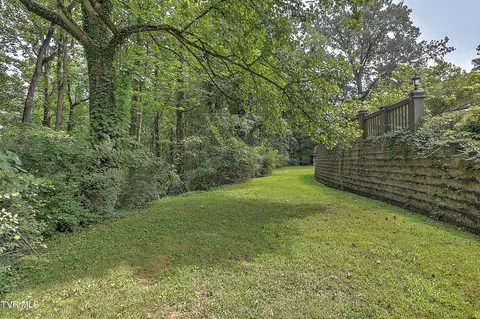 Exterior - 733 Windmill Circle Bristol Va 24201, Bristol, VA 24201 photo 37 of 38