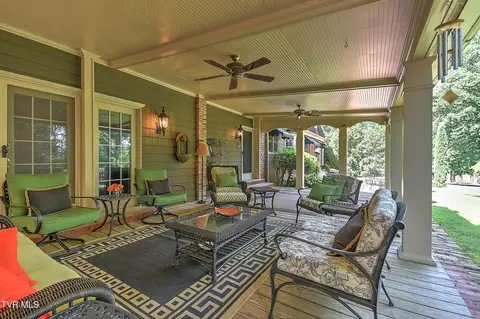 Exterior - 733 Windmill Circle Bristol Va 24201, Bristol, VA 24201 photo 20 of 38