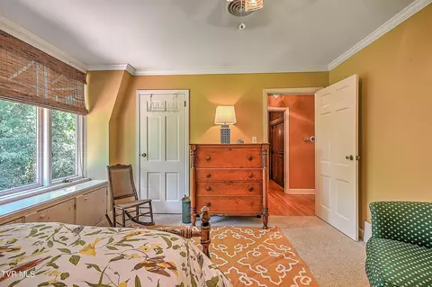 Bedroom - 733 Windmill Circle Bristol Va 24201, Bristol, VA 24201 photo 4 of 9
