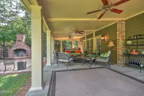 Exterior - 733 Windmill Circle Bristol Va 24201, Bristol, VA 24201 photo 12 of 38