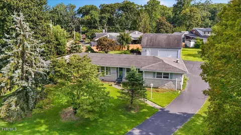1315 Lynnwood Drive Johnson City Tn 37601, Johnson City, TN 37601