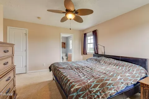 Bedroom - 281 Forest Road Mosheim Tn 37818, Mosheim, TN 37818 photo 3 of 5