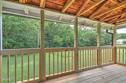 Exterior - 781 Oak Glen Circle Fall Branch Tn 37656, Fall Branch, TN 37656 photo 20 of 22