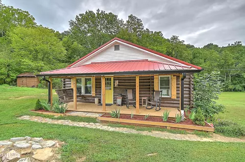 Exterior - 781 Oak Glen Circle Fall Branch Tn 37656, Fall Branch, TN 37656 photo 22 of 22