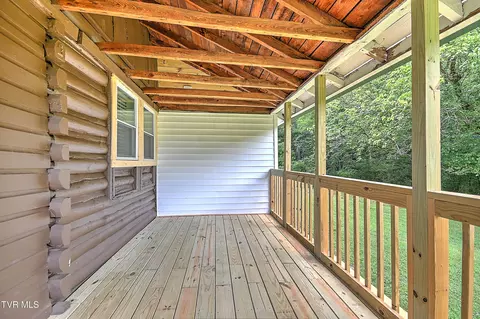 Exterior - 781 Oak Glen Circle Fall Branch Tn 37656, Fall Branch, TN 37656 photo 18 of 22