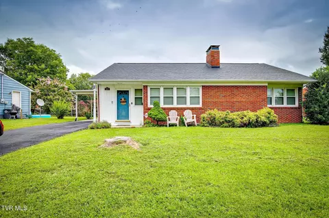 1312 Pineola Avenue Kingsport Tn 37664, Kingsport, TN 37664