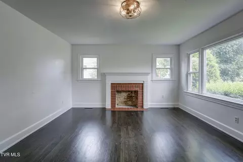715 Ohio Avenue Erwin Tn 37650, Erwin, TN 37650 photo 7