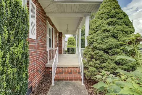 715 Ohio Avenue Erwin Tn 37650, Erwin, TN 37650 photo 2