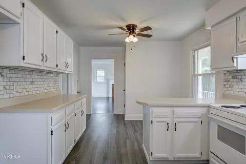 715 Ohio Avenue Erwin Tn 37650, Erwin, TN 37650 photo 16