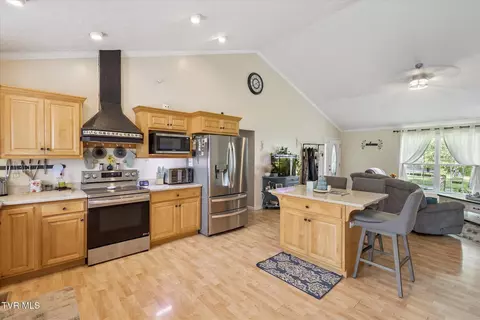 Kitchen - 7717 Greenbriar Road Talbott Tn 37877, Talbott, TN 37877 photo 3 of 5