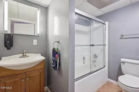 Bath - 7717 Greenbriar Road Talbott Tn 37877, Talbott, TN 37877 photo 6 of 6