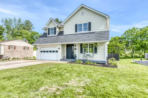 Exterior - 595 Suncrest Drive Drive Bristol Va 24201, Bristol, VA 24201 photo 2 of 10