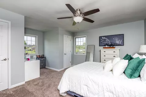 Bedroom - 595 Suncrest Drive Drive Bristol Va 24201, Bristol, VA 24201 photo 1 of 4